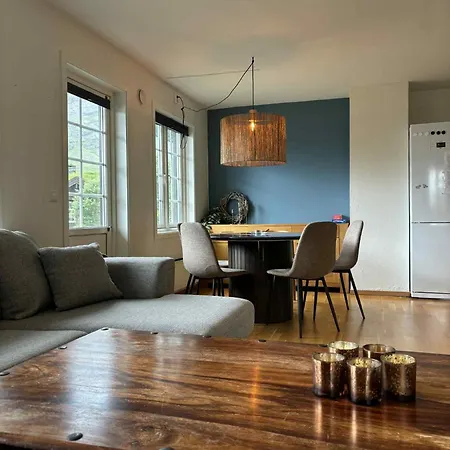 In Out Mountain Apartment Hara