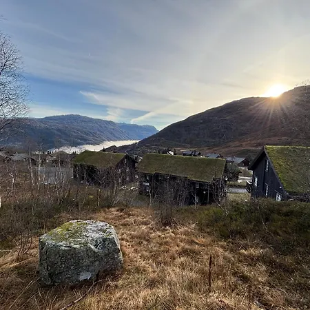 Roldal In Out * Horre