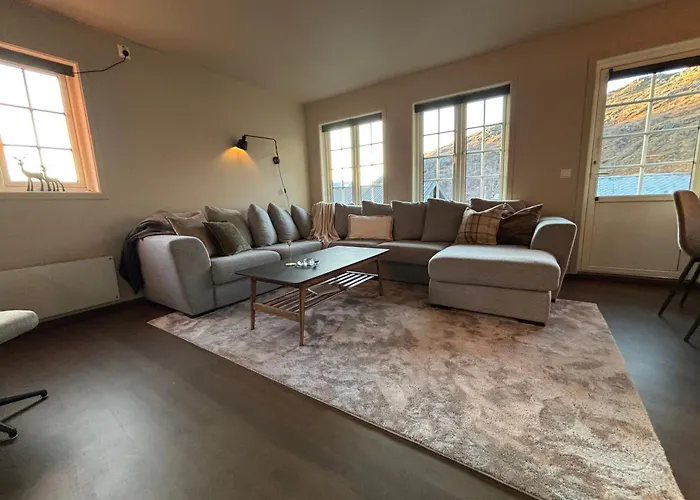 Апартаменты Roldal In Out *